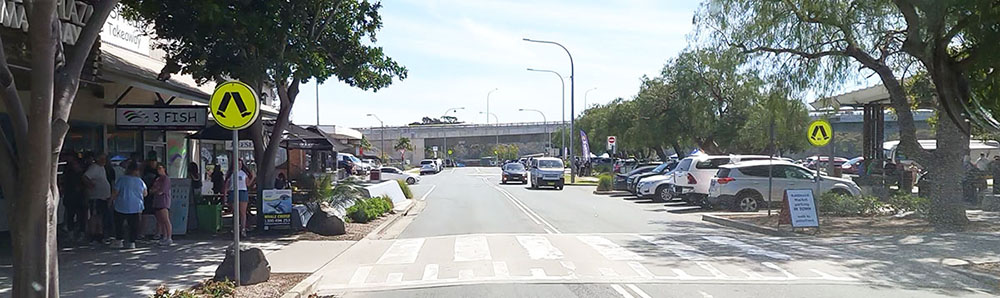 Seraching for t-shirts in Batemans Bay