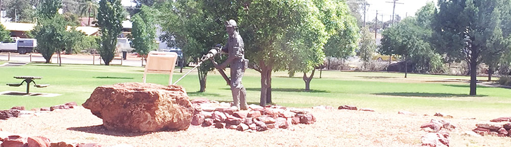 Seraching for t-shirts in Cobar